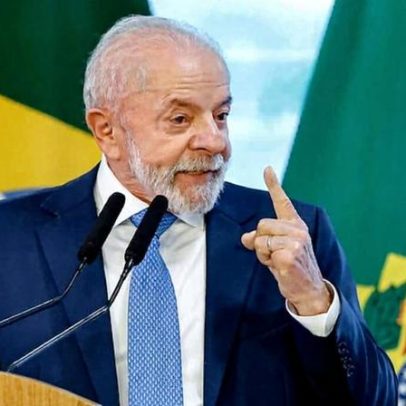Piso salarial de professores sobe para R$ 5.130,63 em 2026