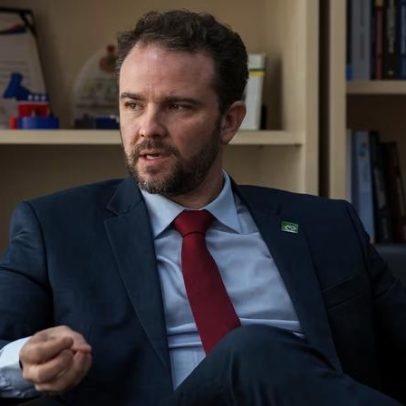 Ex-governador investigado no caso BRB pode ser preso, afirma Durigan