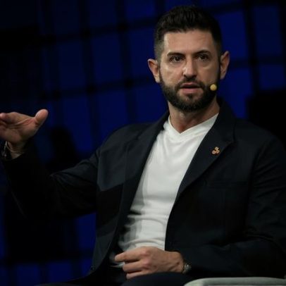 Vibe coding não cortará empregos, diz líder de empresa de IA de US$9 bi