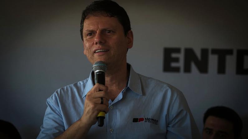 Tarcísio de Freitas discursa em entrega de novo trecho do Rodoanel. Foto: Pablo Jacob / Governo do Estado de SP