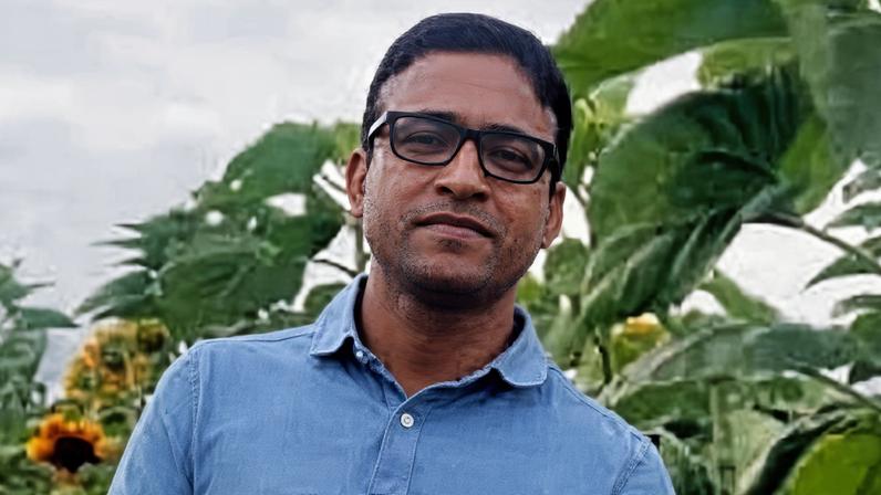 Sharif Rahman died after reportedly confronting three men over an unpaid restaurant bill