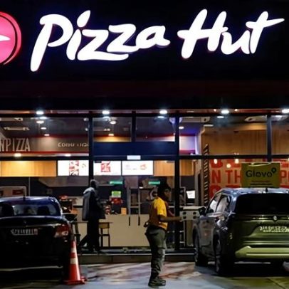 Pizza Hut em dificuldade será vendida em dois negócios de US$ 2,7 bilhões