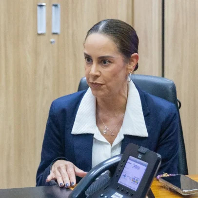 Filha de Silvio Santos nega vice de Caiado e reafirma apoio