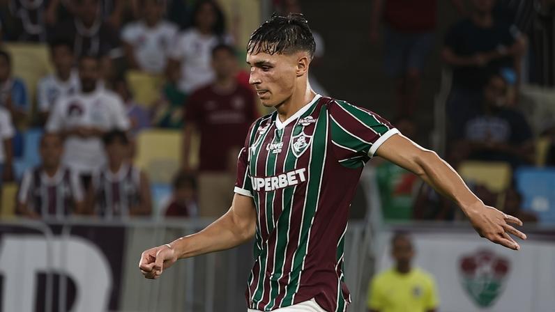 Bernal em ação pelo Fluminense (Foto: Lucas Merçon/ Fluminense FC)