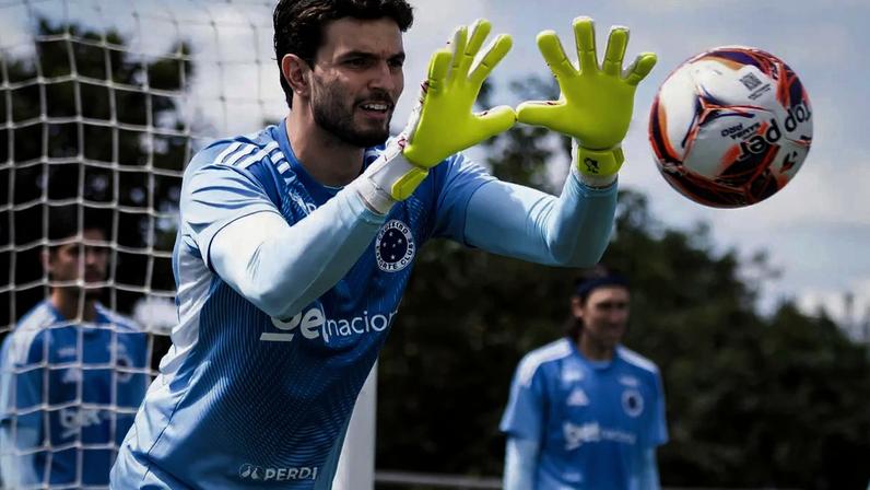 Treino, na Toca 2 (Foto: Gustavo Aleixo/Cruzeiro)