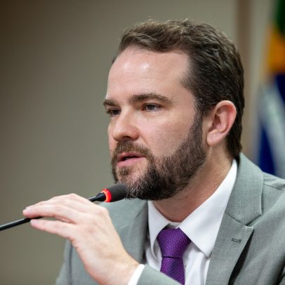 Pautas-bomba desafiam equilíbrio das contas públicas no Brasil