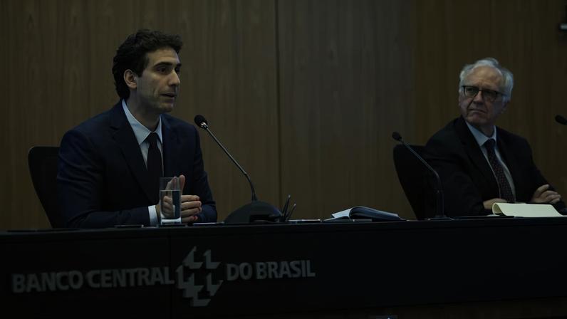 Presidente do BC, Gabriel Galípolo, e diretor Paulo Picchetti — Foto: Raphael Ribeiro/BCB