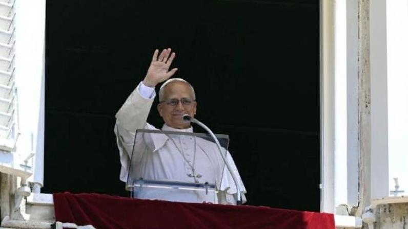 Papa Leão e o padre Nazareno Lanciotti - Metrópoles