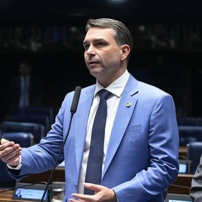 TSE ordena exclusão de posts que conectam Flávio ao crime organizado