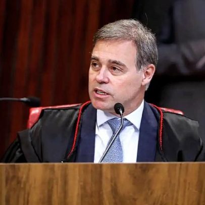 Mendonça diz não ter visto pedido de voto em post sobre Flávio Bolsonaro
