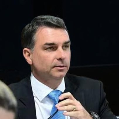 Flávio Bolsonaro defende combate a facções durante visita a Belo Horizonte