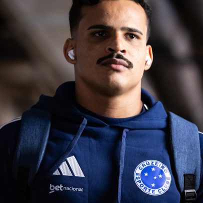 Passos e fatores que travam negociações entre Cruzeiro, Como e Kaiki