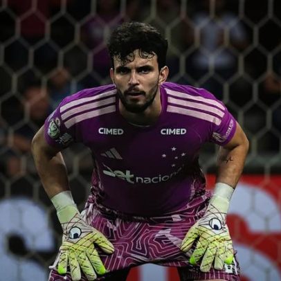 Clube da Premier League prepara proposta por goleiro Otávio, do Cruzeiro