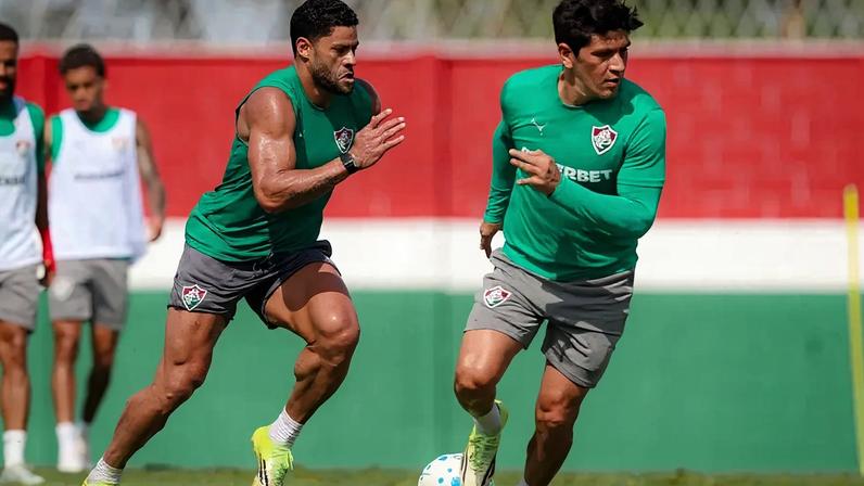 Hulk e Cano em treino pelo Fluminense (Foto: Marcelo Gonçalves/ Fluminense FC)