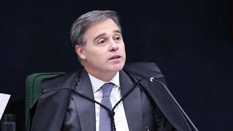 O ministro André Mendonça, durante sessão da Segunda Turma do STF