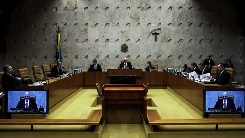 Plenário do STF durante sessão de julgamento