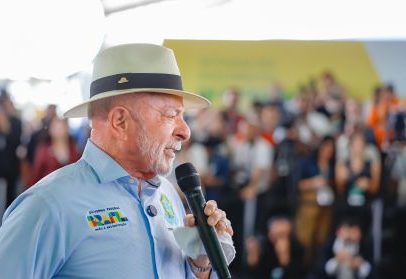 Lula afirma que Brasil não pode aceitar o tratamento dos EUA