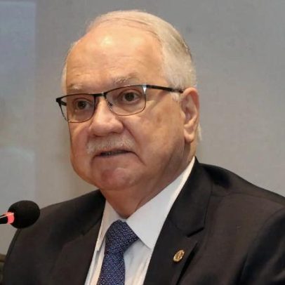 Fachin defende regulamentação da IA e admite desafio de interpretação