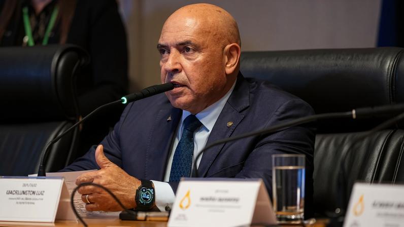 Baleia Rossi criou comissão para debater possível afastamento de Wellington Luiz da liderança local. (Foto: João Pedro / Agência CLDF)