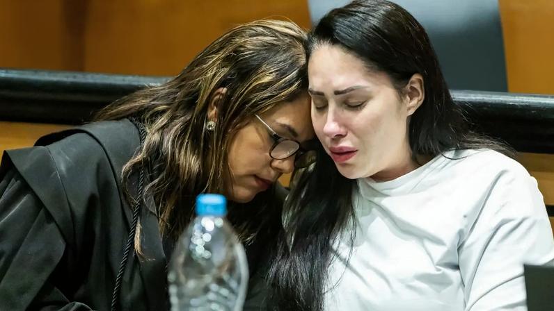 Monique Medeiros no julgamento sobre a morte do filho.