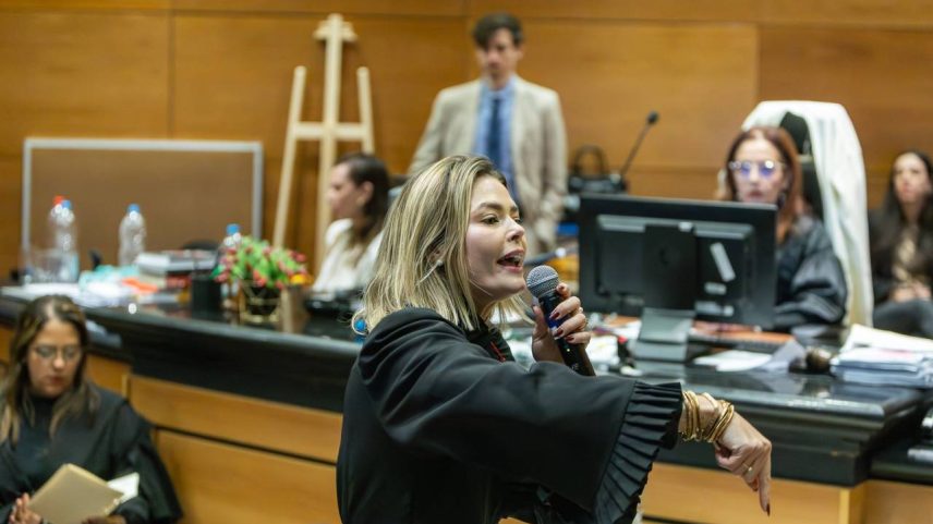 Florence Rosa, advogada que defendeu Monique Medeiros no Tribunal do Júri.