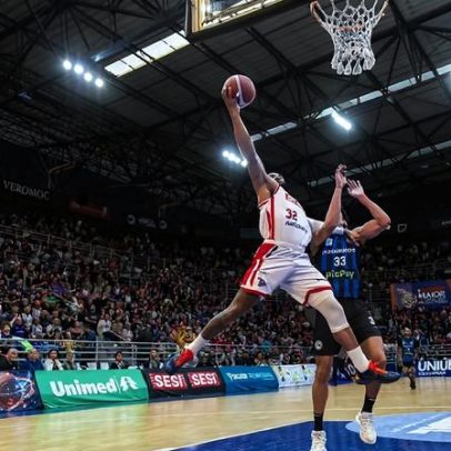 Franca vence Pinheiros em casa e conquista pentacampeonato do NBB