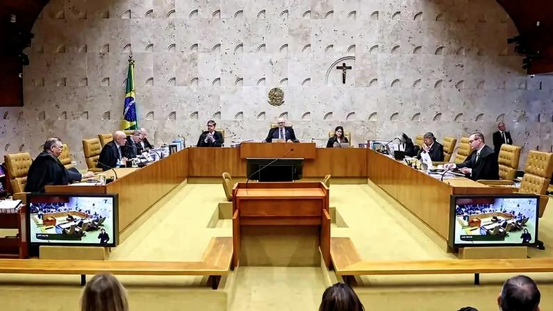 Plenário do STF durante julgamento