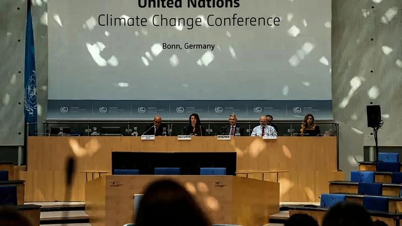 Bonn reuniu mais de 180 países, mas frustração marcou o desfecho: impasses deixaram caminho difícil rumo à COP31 na Turquia (UN Climate Change | Lara Murillo /Flickr)