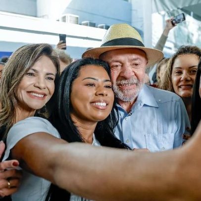 Lula brinca que Neymar é o primeiro convocado home office do mundo