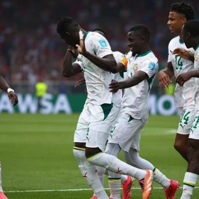 Senegal goleia Iraque e aguarda combinação para avançar no Mundial