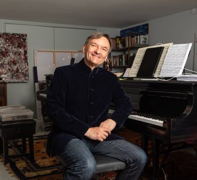 Brilho e encanto, demissão injusta: Stephen Hough fala sobre a transcrição