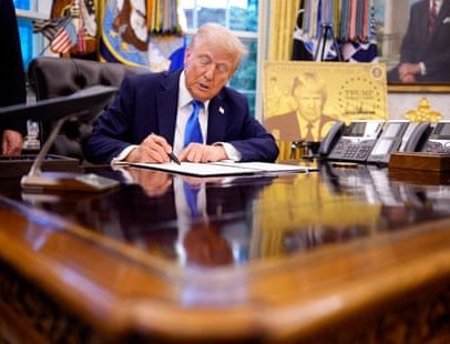 Juiz federal considera ilegal taxa de US$ 100.000 para vistos H-1B de Trump
