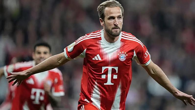 Kane em apresentação da Inglaterra para Copa do Mundo –