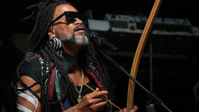 Orquestra Ouro Preto se une a Carlinhos Brown para criação inédita