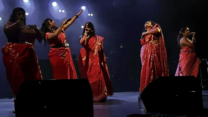 Wild Wild Women, as « mulheres indomáveis », é o primeiro coletivo de hip-hop inteiramente feminino da Índia