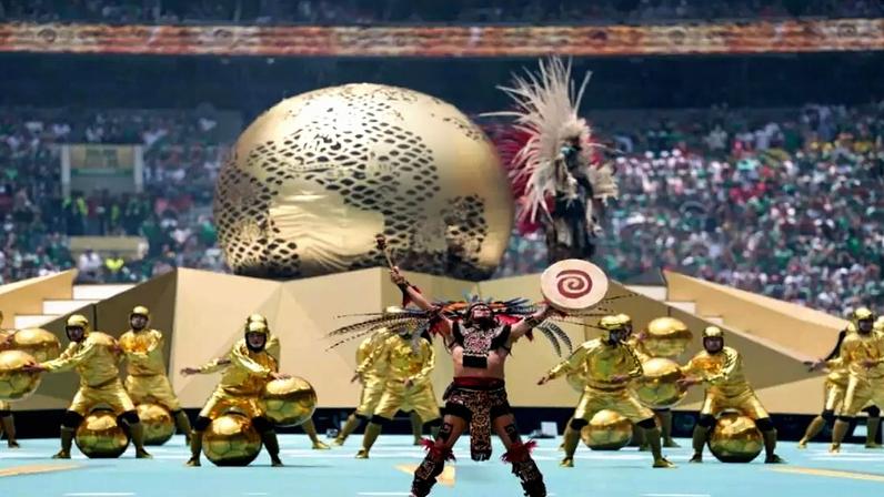 A cerimônia de abertura da Copa do Mundo contou com a presença de diversos artistas.