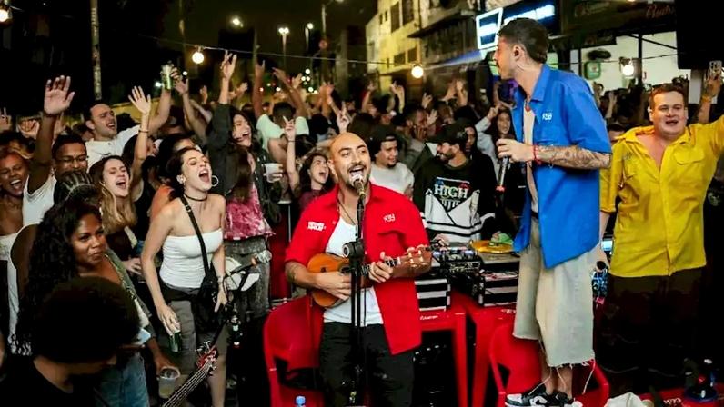 Patifaria Popular estreia nos aplicativos com hino à liberdade e à celebração; ouça 'Ela Quer Patifaria'