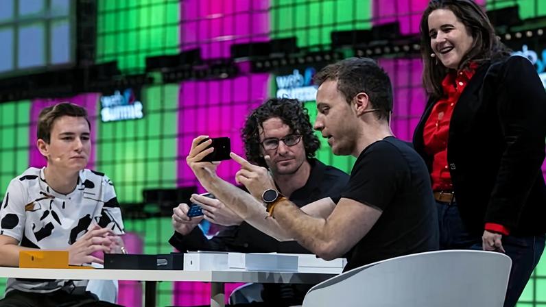 Especialista em tecnologia perde £70 mil em uma única ligação