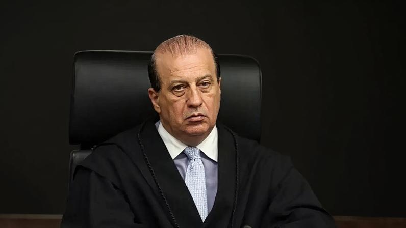 O ministro Augusto Nardes vai deixar o TCU meses antes de aposentadoria compulsória