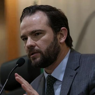 Pautas-bomba ameaçam governo na primeira semana de julho