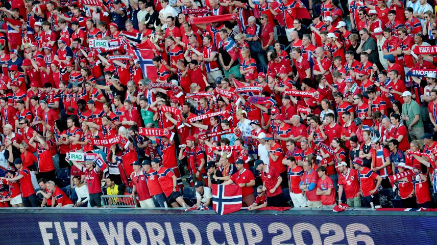 Torcida da Noruega na estreia da seleção contra o Iraque, na Copa do Mundo de 2026