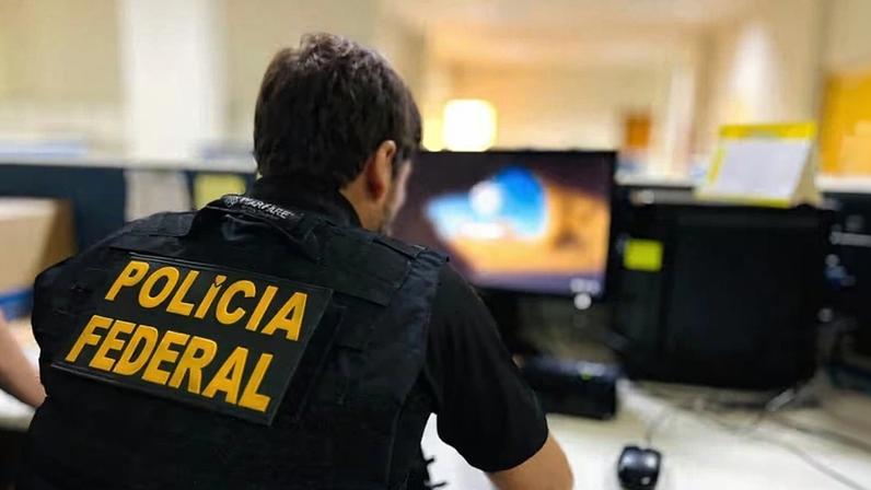 A PF cumpriu nove mandados de busca e apreensão