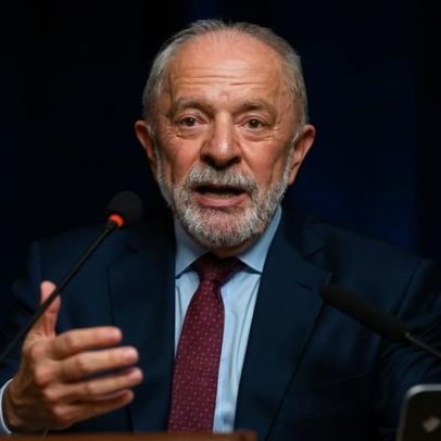 Lula tem 41% e Flávio Bolsonaro 32% em 1º turno, diz Nexus/BTG