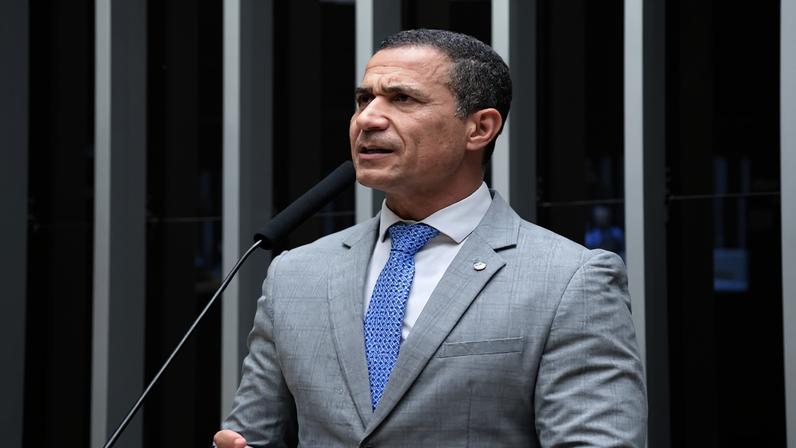 Discussão e votação de propostas legislativas. Dep. Coronel Assis (PL - MT)