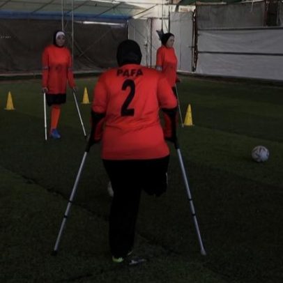 Vítimas da guerra formam seleção palestina de amputadas em busca da Copa