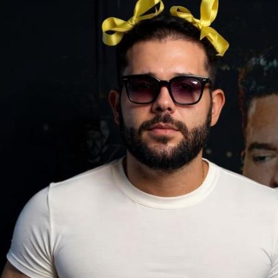 Paula Fernandes é acusada de barrar show de cantor e rebate