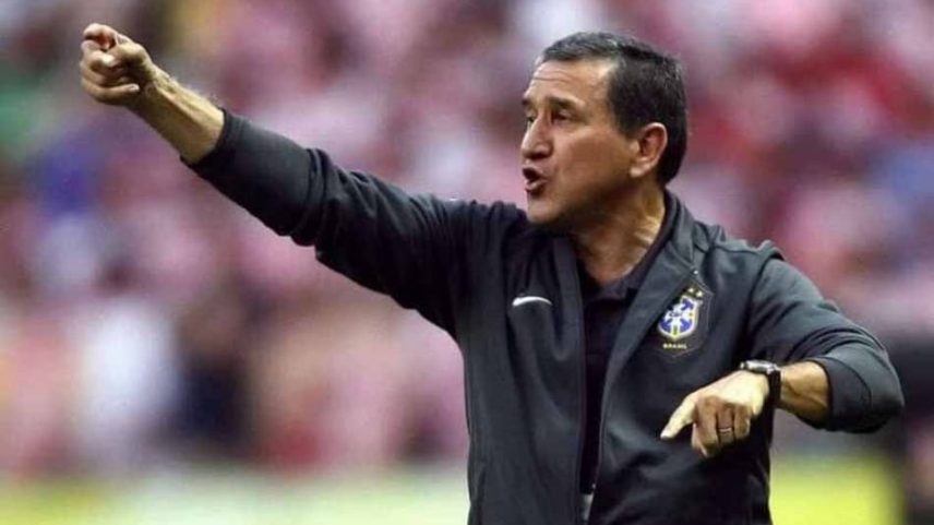 Parreira à beira de campo. (CBF/Divulgação)