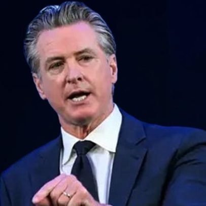 Newsom afirma que DOJ investiga esposa e ex-assessores