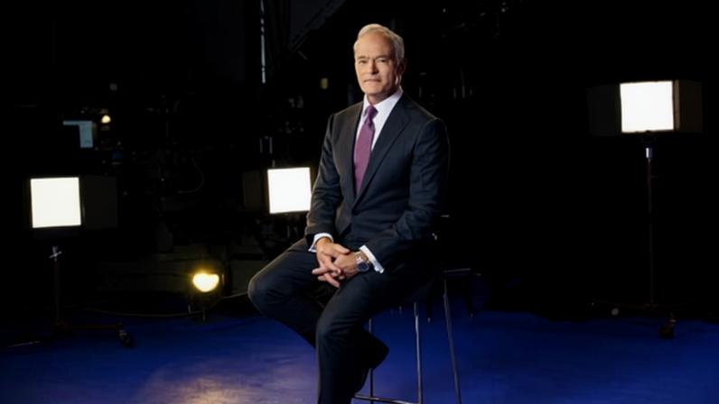 Scott Pelley critica liderança da CBS por cortes