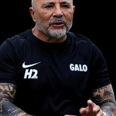 Sampaoli é flagrado trocando figurinhas no Rio de Janeiro